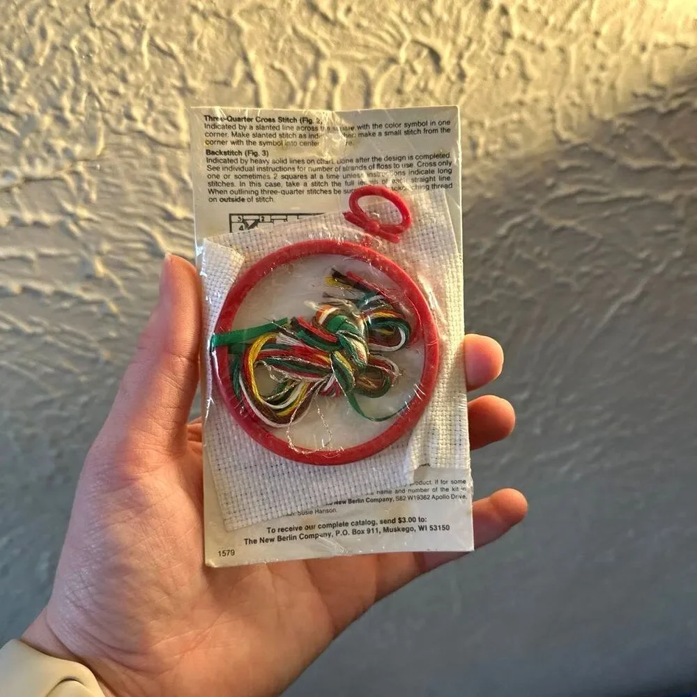 Holiday Craft Kits Mill Hill Jim Shore Santa Vintage New Berlin Cross Stitch - Picture 8 of 9